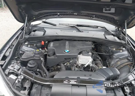 2015 BMW X1 xDrive28I из США, поврежденный, VIN WBAVL1C54FVY35473